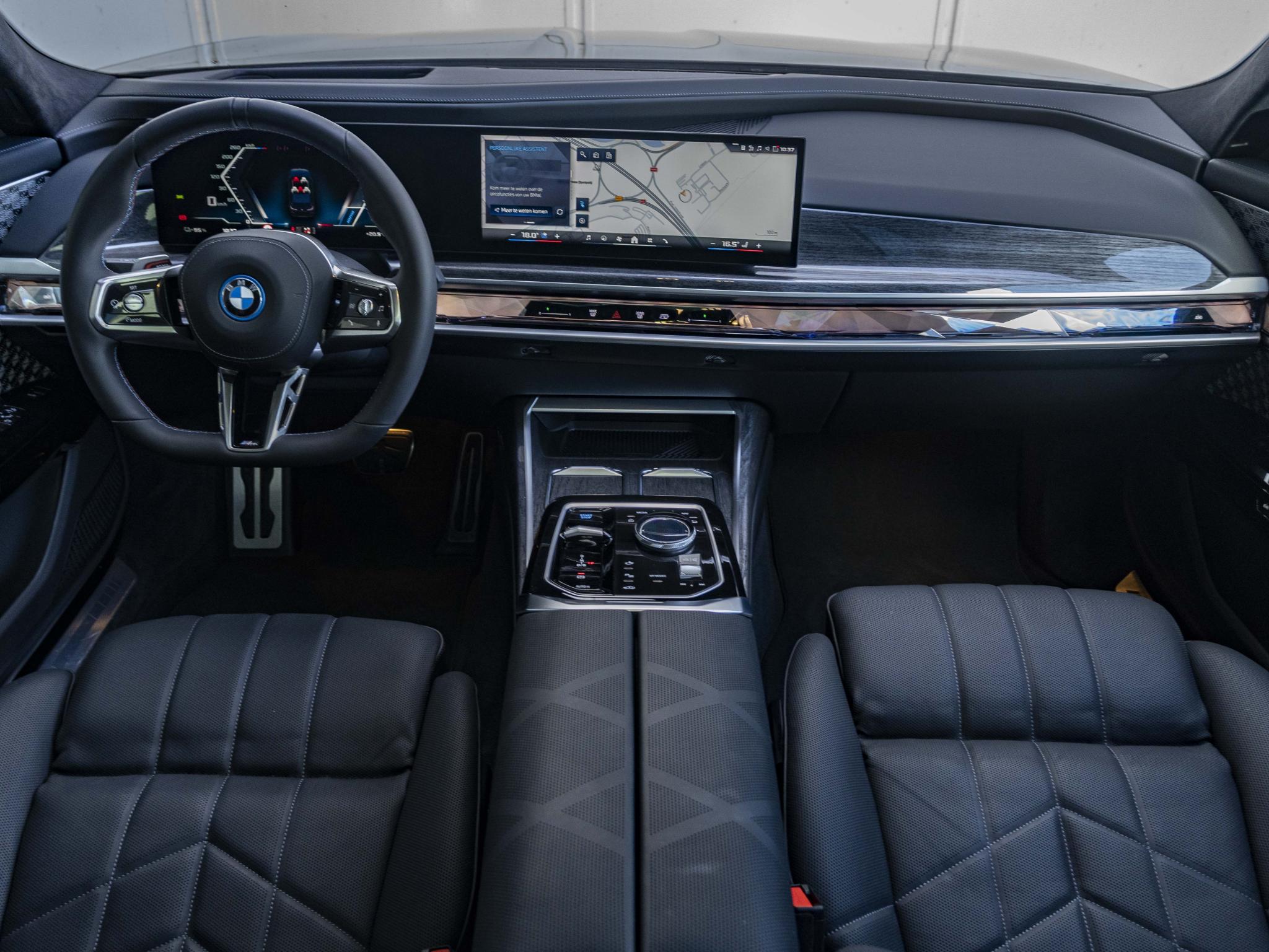 BMW i7 M70 xDrive - Afbeelding 3
