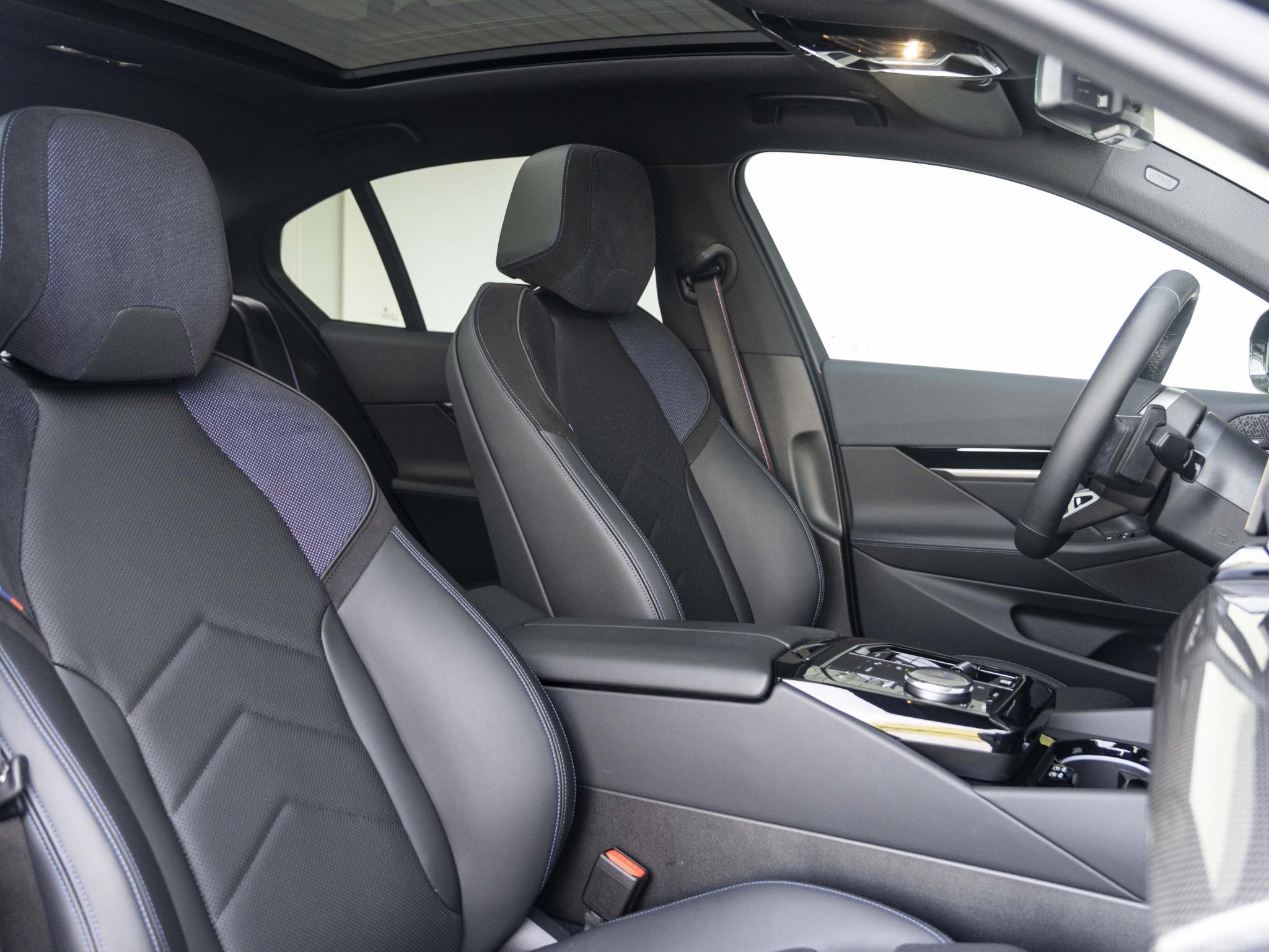 BMW 5 Serie Sedan 530e - Afbeelding 4