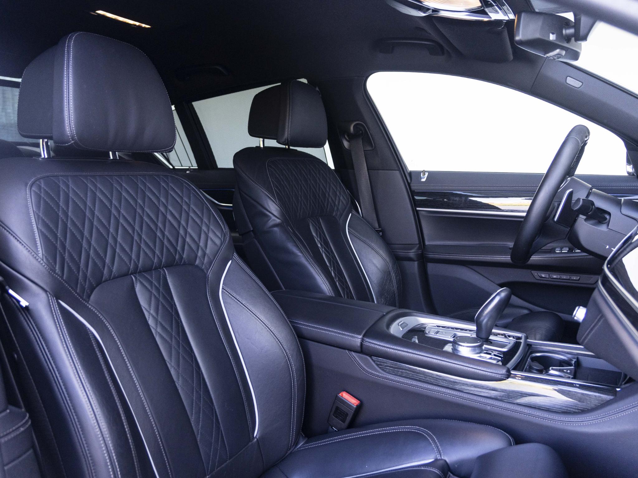BMW 7 Serie Sedan 745e - Afbeelding 4