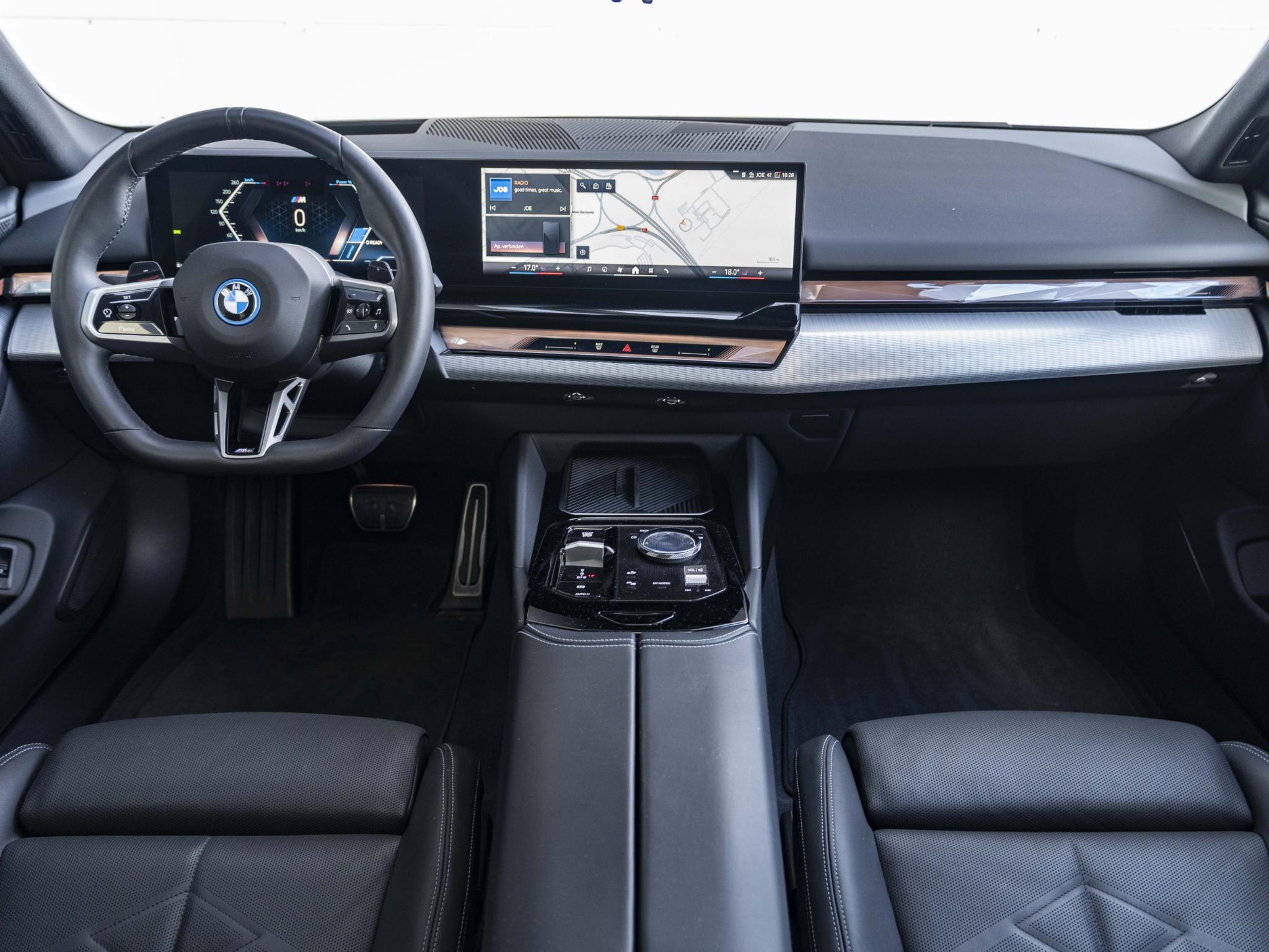 BMW 5 Serie Touring 530e xDrive - Afbeelding 3