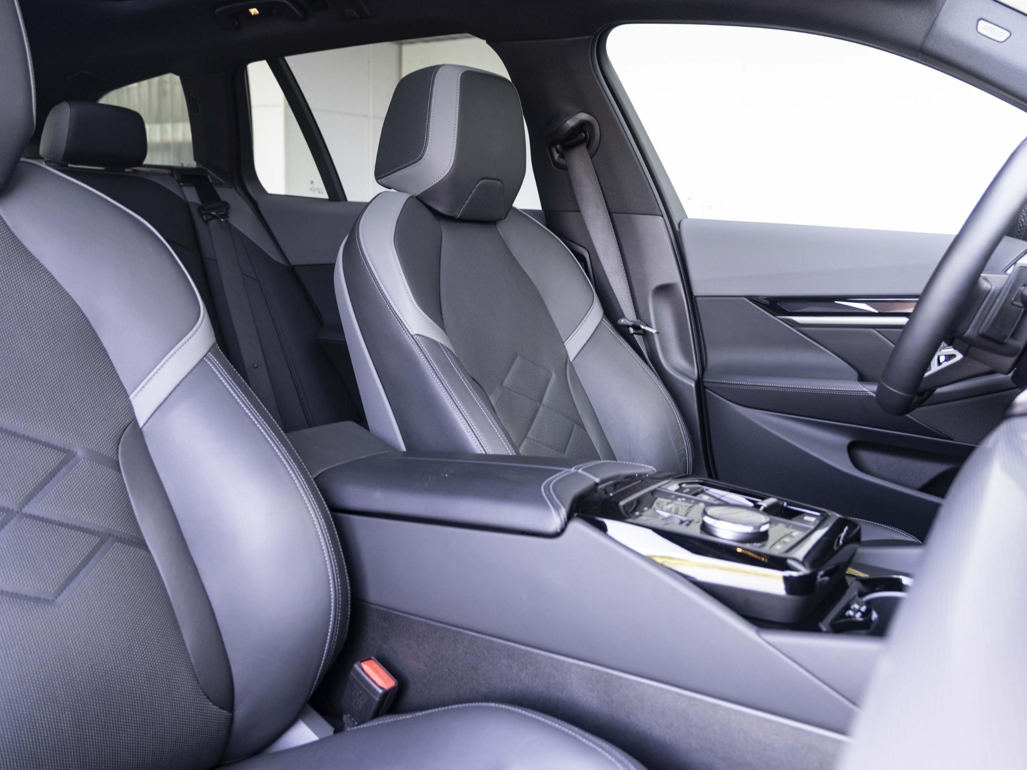 BMW 5 Serie Touring 530e xDrive - Afbeelding 4