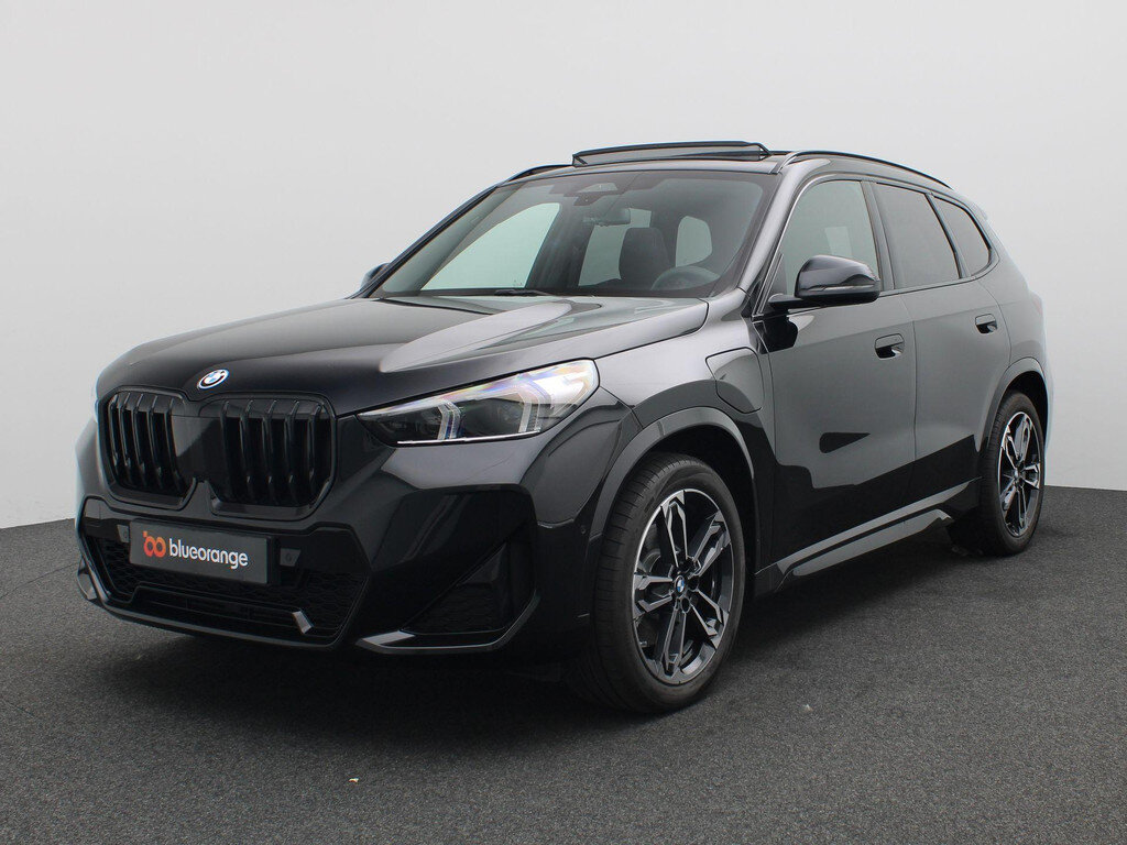 BMW X1 xDrive25e 245PK Aut. M-Sport, Pano-Schuifdak, Keyless, Digital K - Afbeelding 1