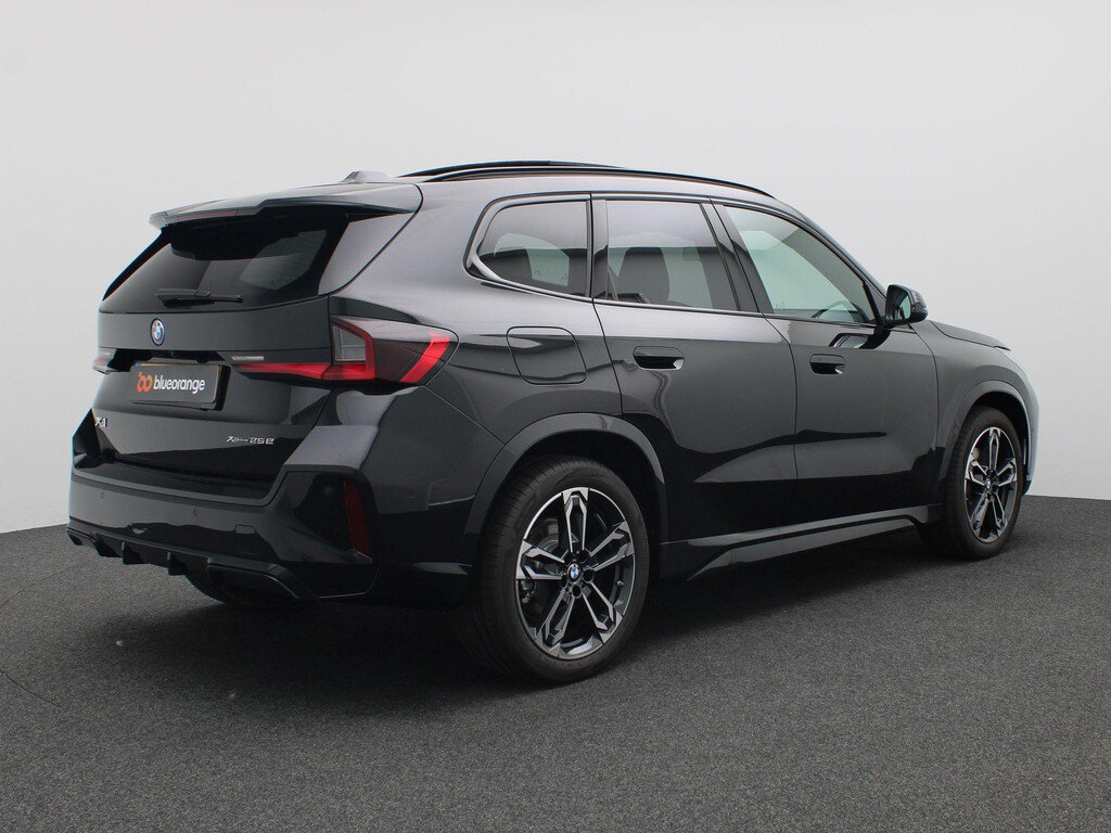 BMW X1 xDrive25e 245PK Aut. M-Sport, Pano-Schuifdak, Keyless, Digital K - Afbeelding 3