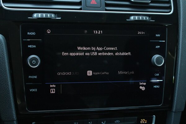 Apple Carplay & Android Auto