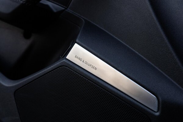 Bang & Olufsen Premium 3D Bang & Olufsen Premium 3D