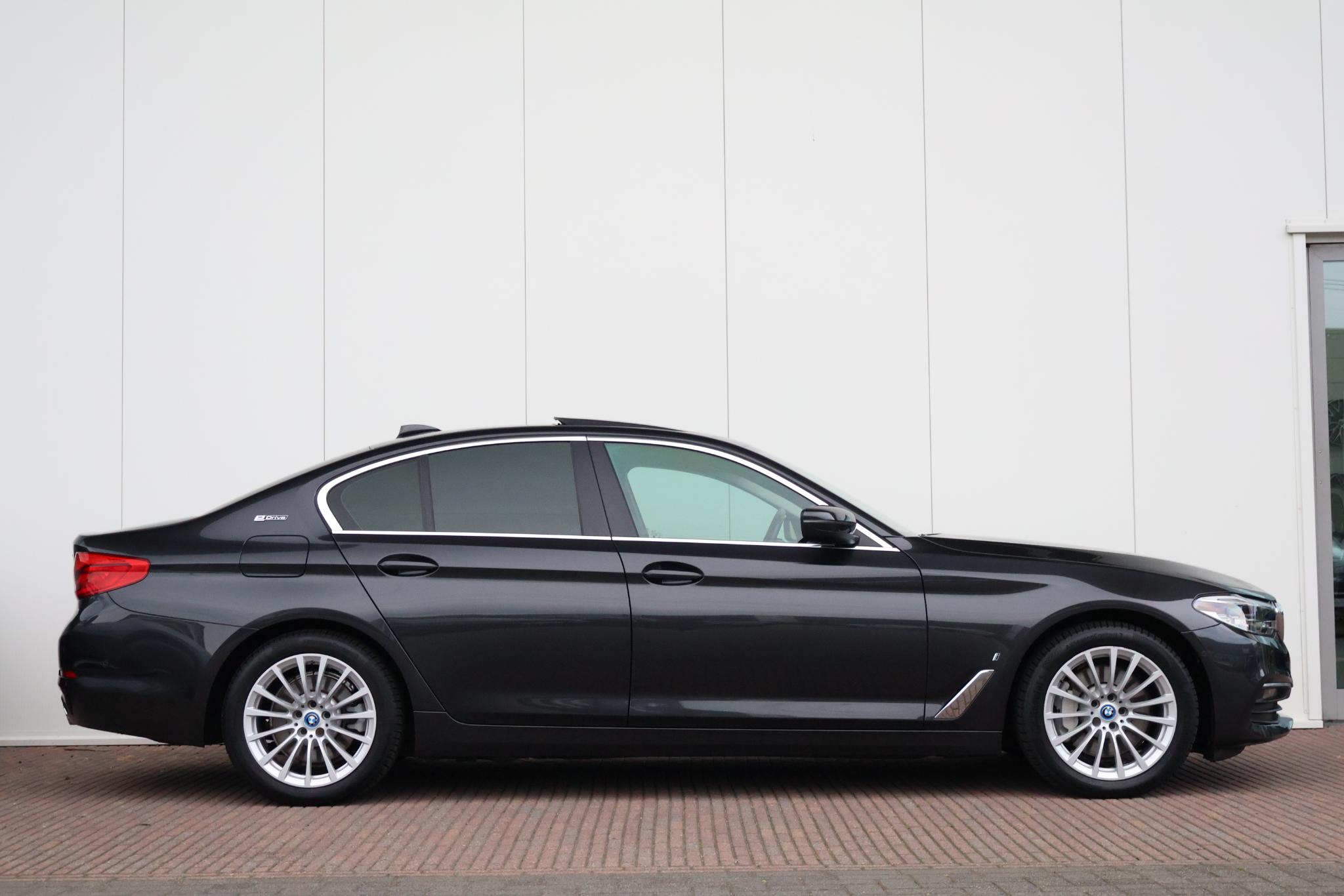 BMW 5-serie 530e iPerformance High Executive - Afbeelding 5
