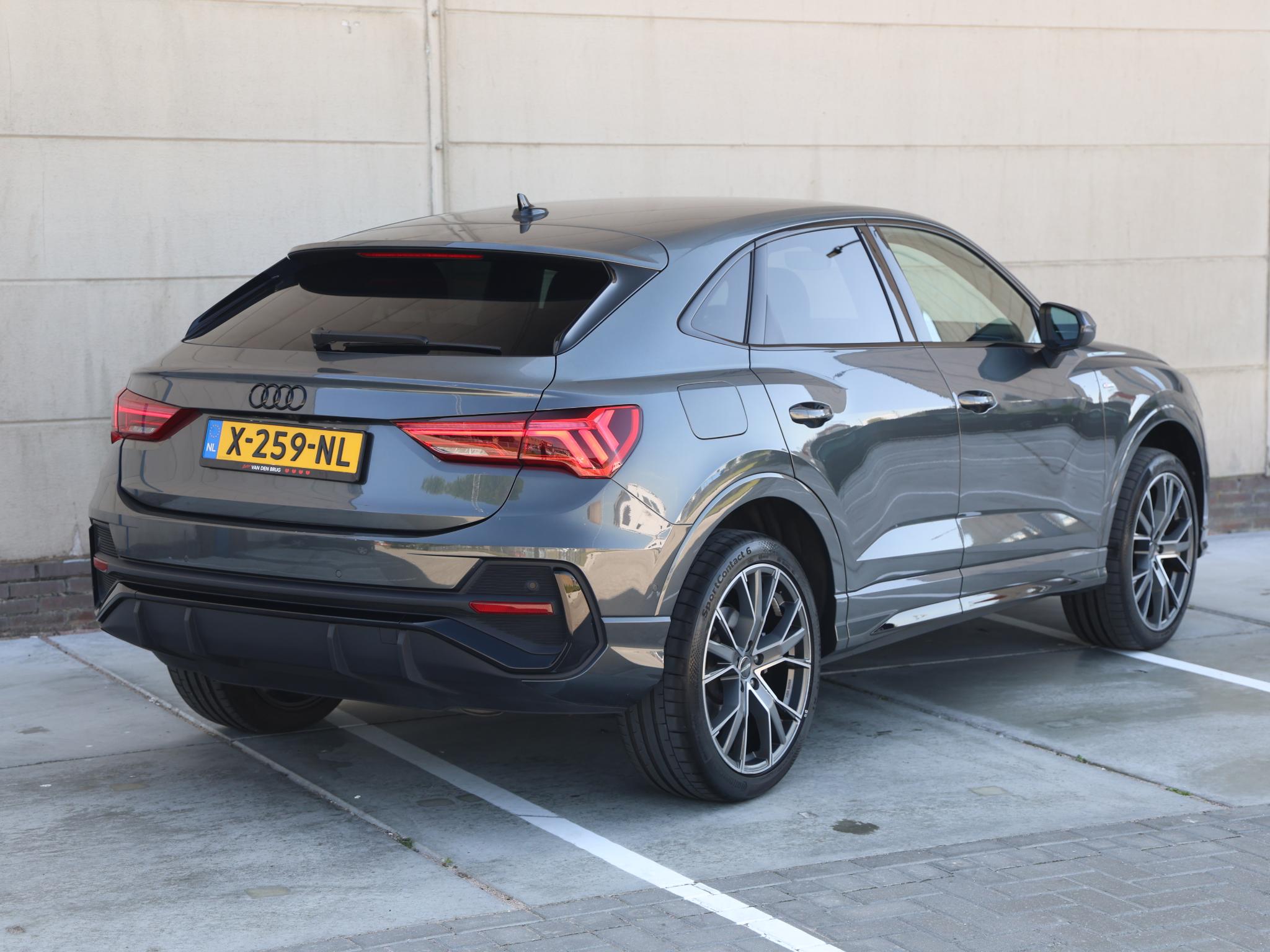 Audi Q3 Sportback 45 TFSI e S Edition - Afbeelding 5