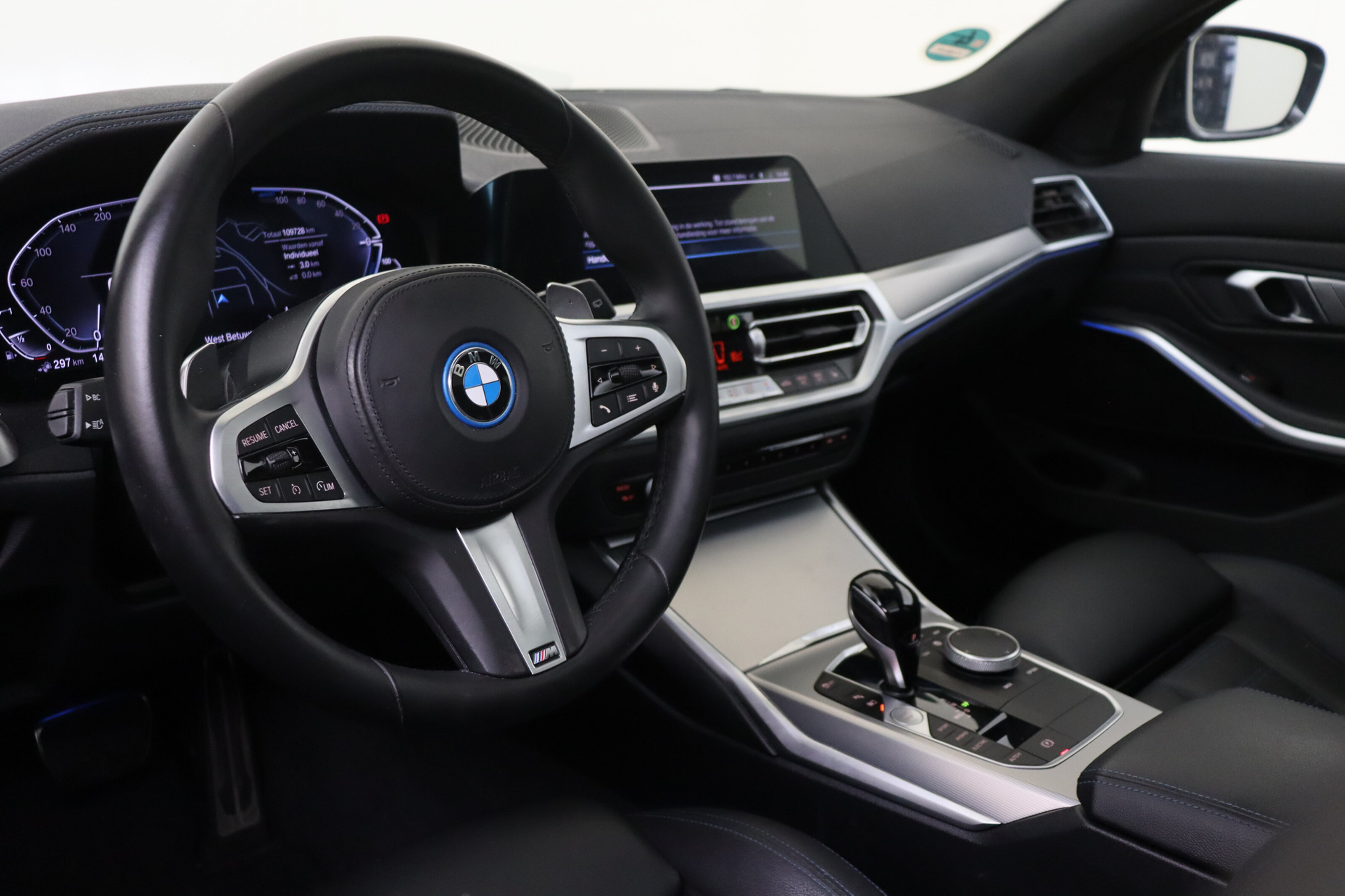 BMW 3 Serie Touring 330e High Executive M Sport Automaat