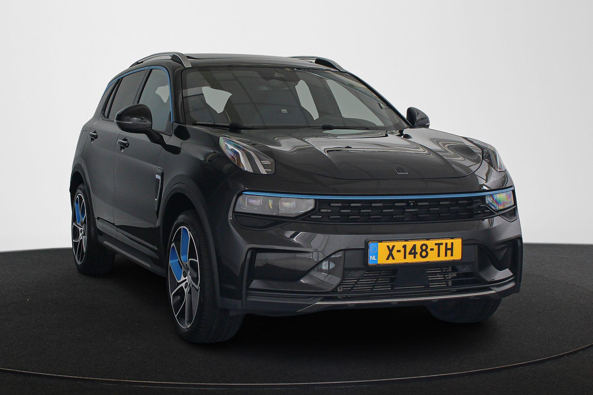 Lynk & Co 01
