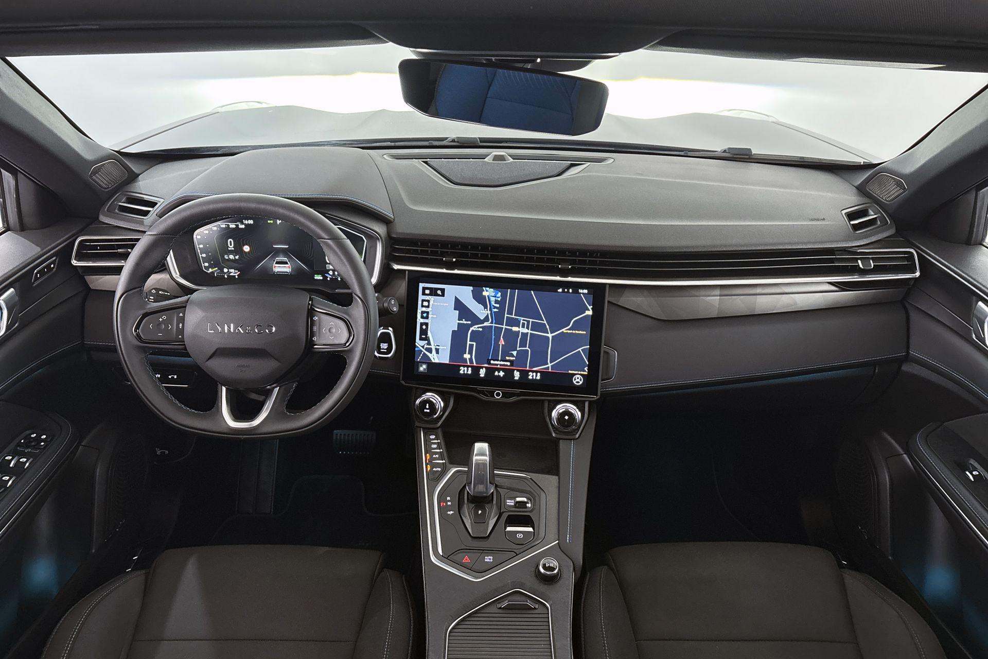 Lynk & Co 01