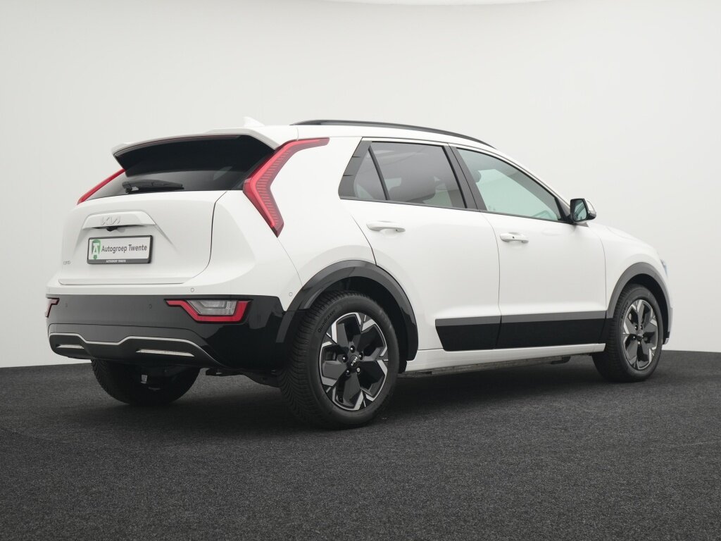 Kia Niro EV ExecutiveLine 64.8 kWh | schuifdak | Leder | Private lease 579 per maand - Afbeelding 2