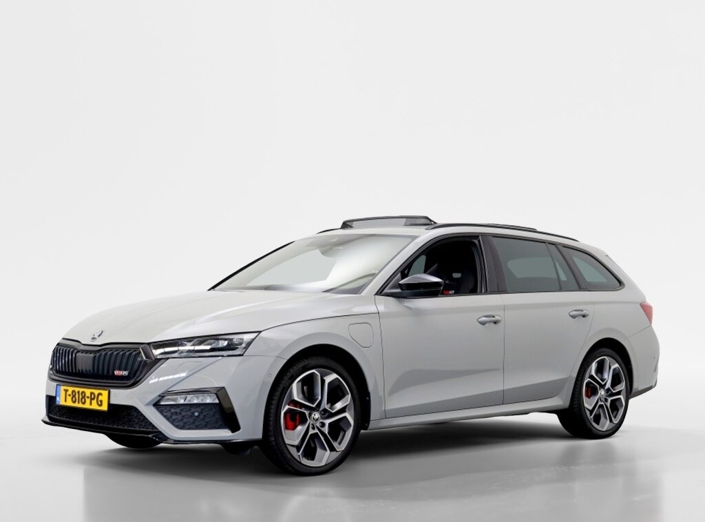 Škoda Octavia Combi 1.4 TSI RS iV Business | Nardo Grey | Pano | Head-up | 19"