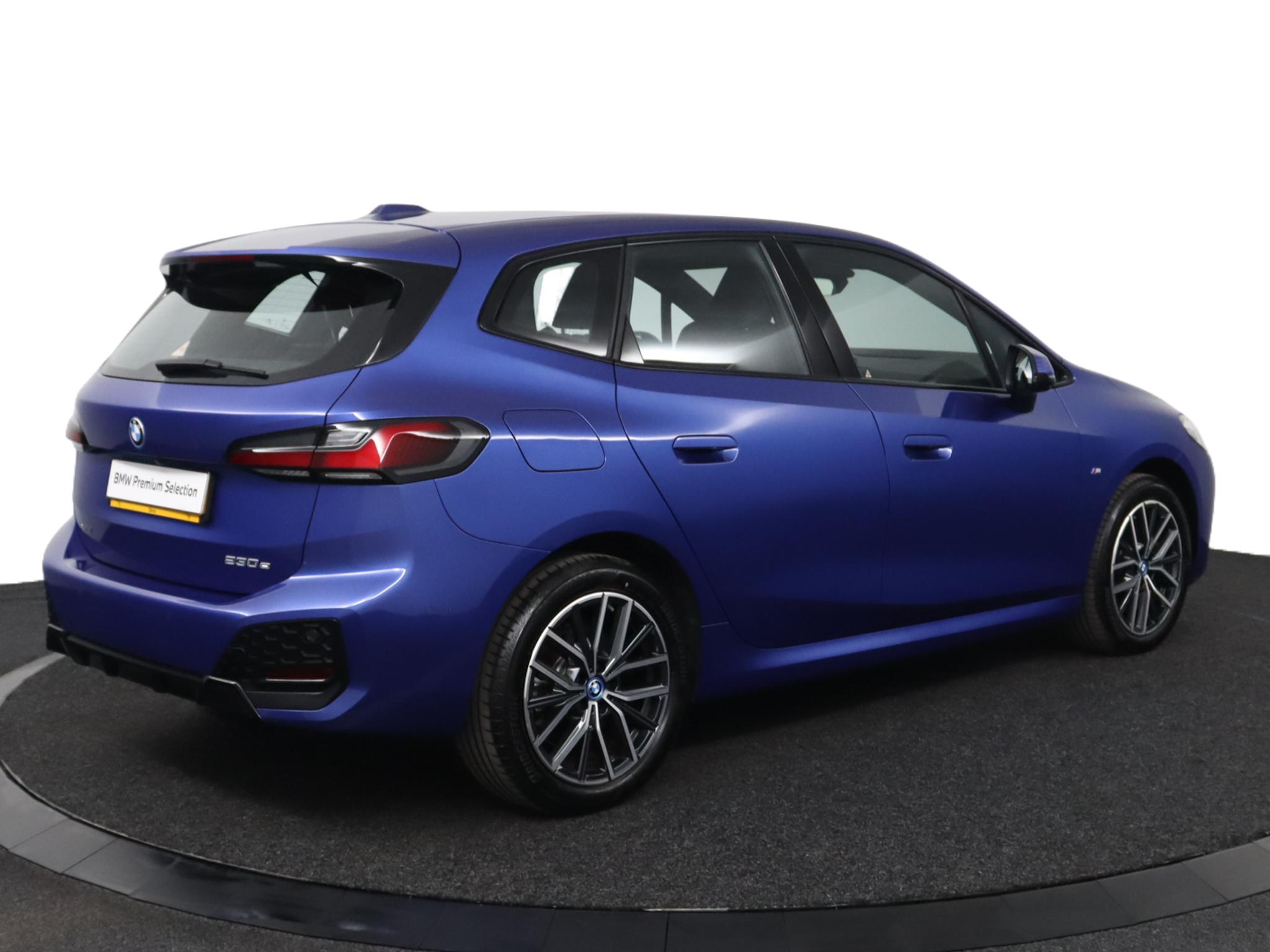 BMW 2-serie Active Tourer 230e xDrive - Afbeelding 4