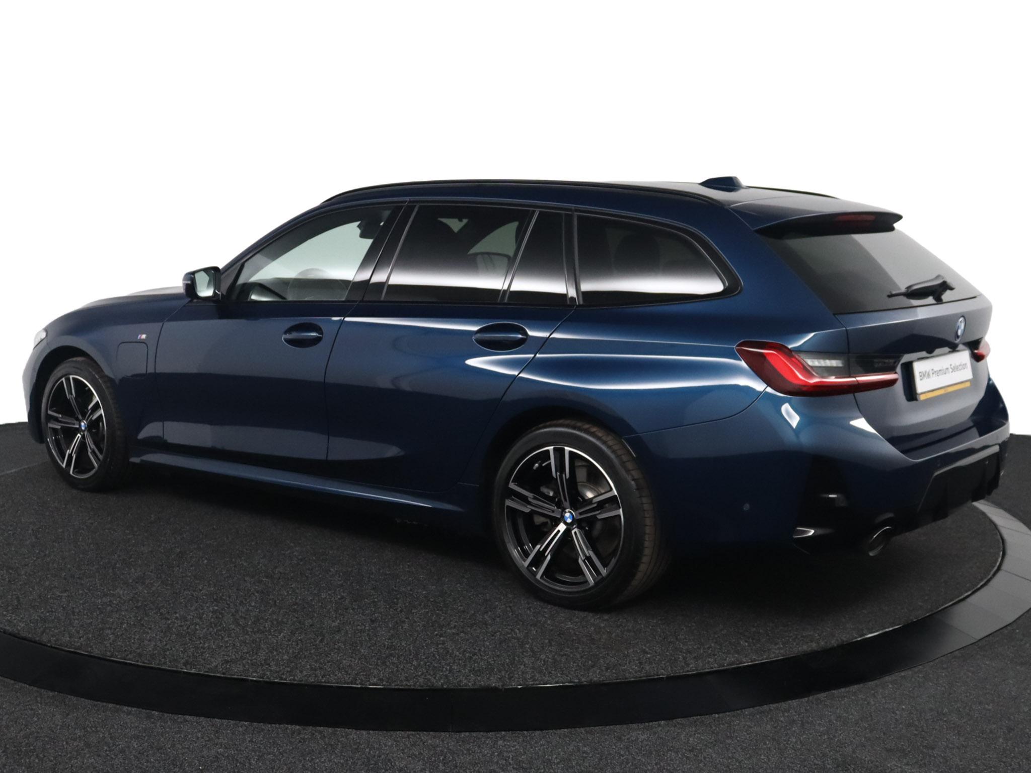BMW 3-serie Touring 330e - Afbeelding 5
