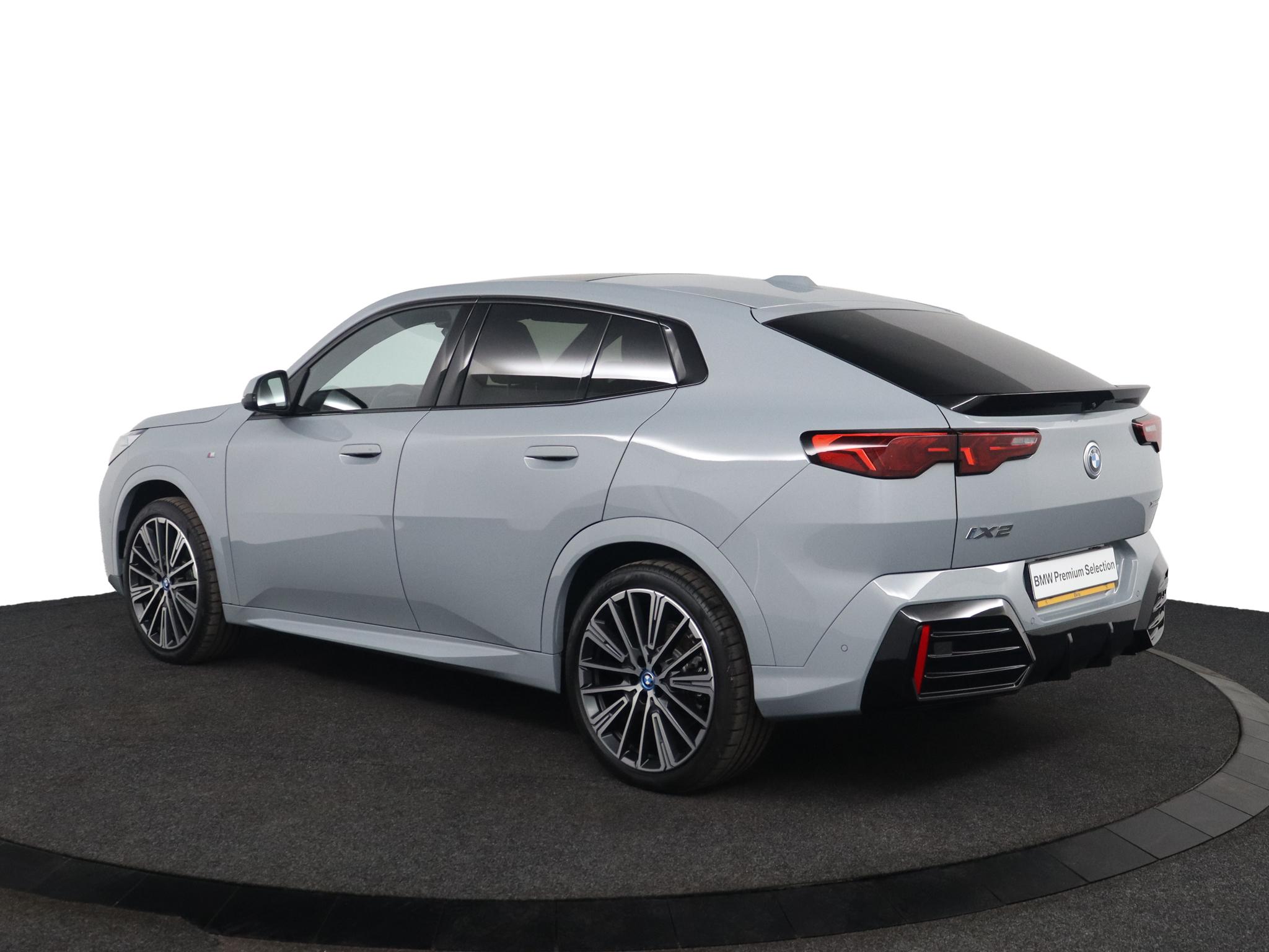 BMW iX2 xDrive30 M Sport Edition - Afbeelding 5