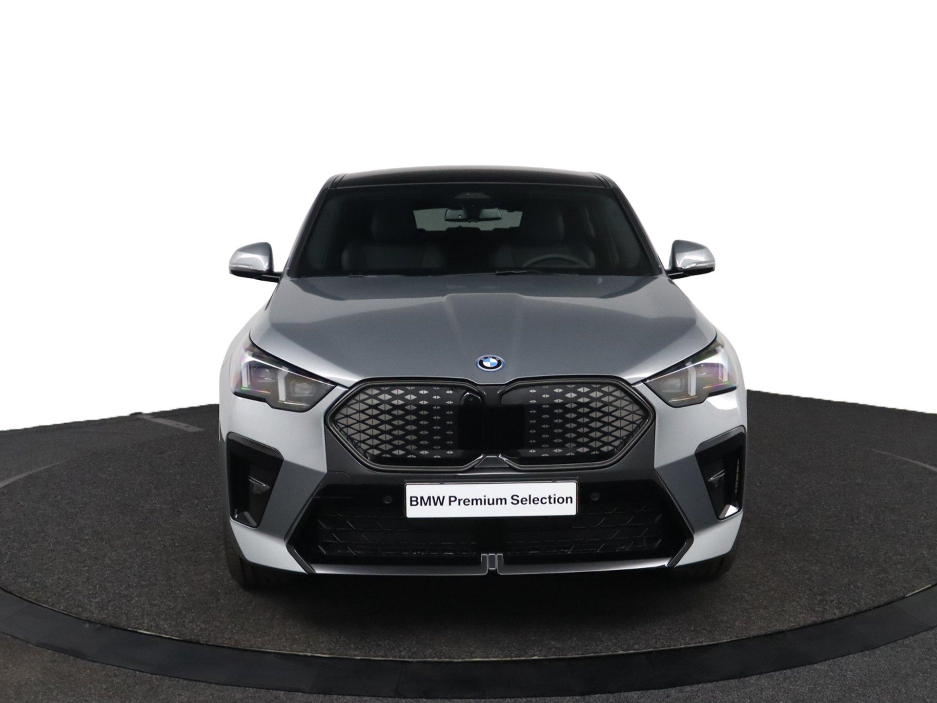 BMW iX2 eDrive20 67 kWh M Sport Edition - Afbeelding 2