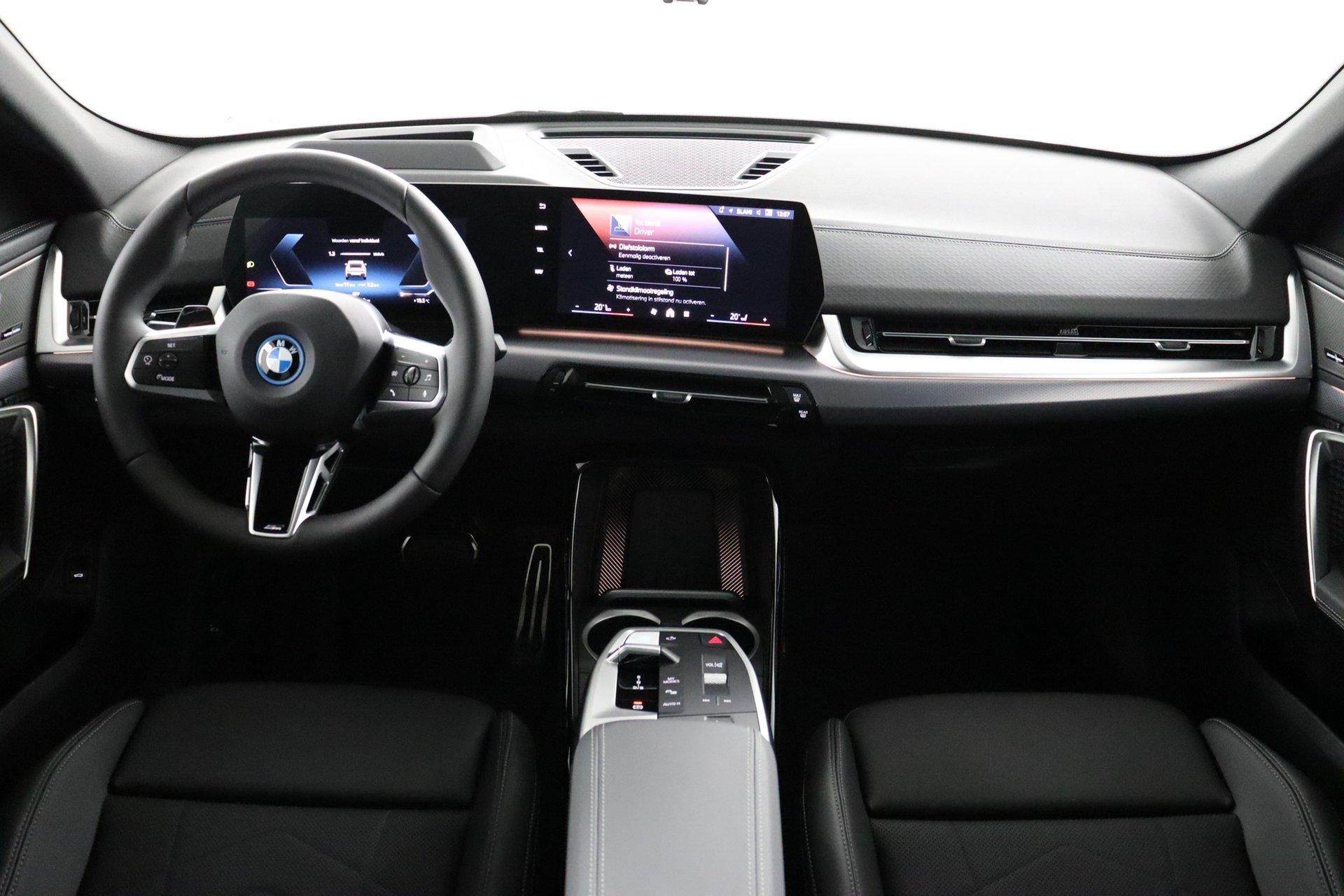 BMW iX2