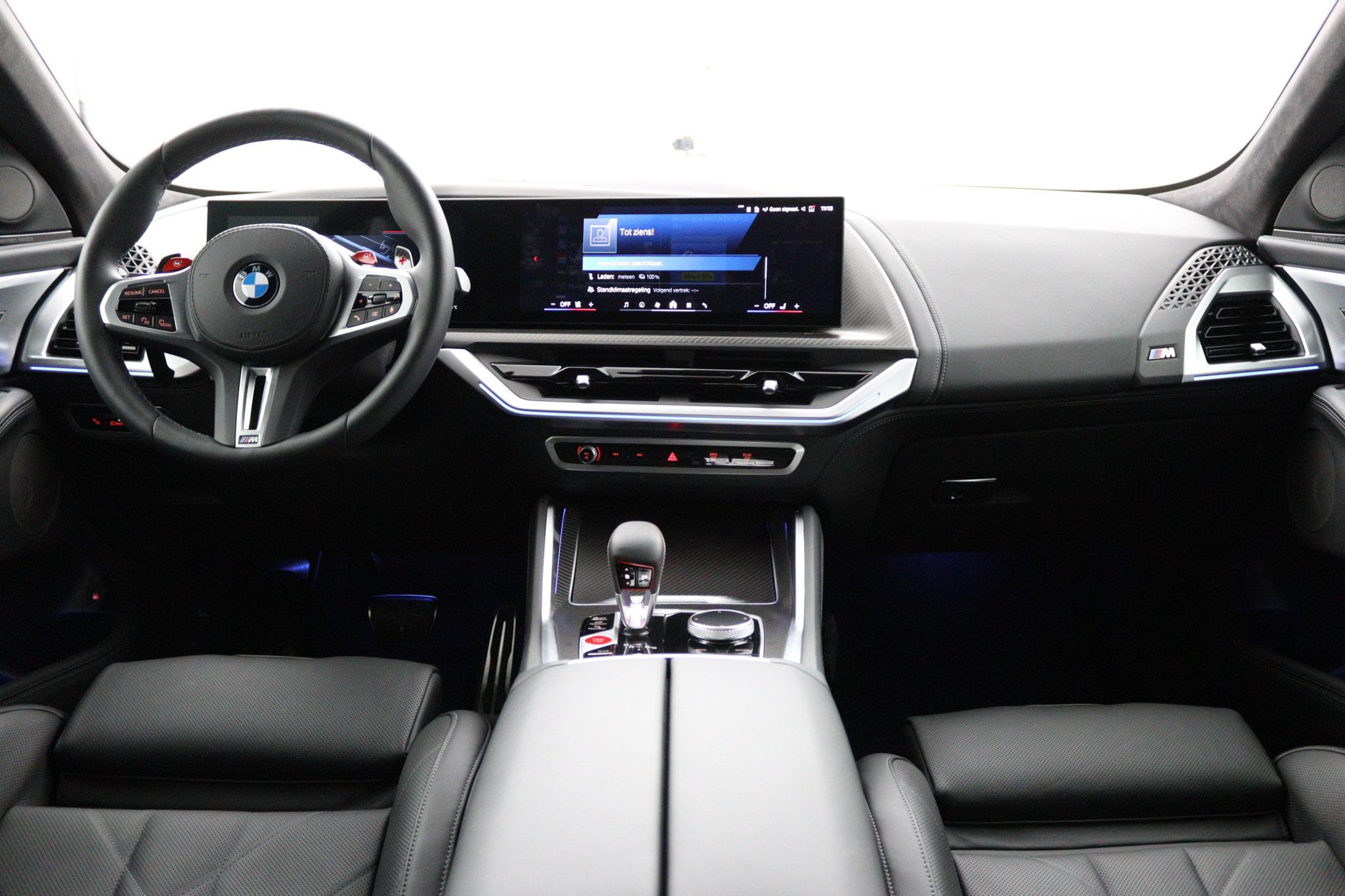 BMW XM