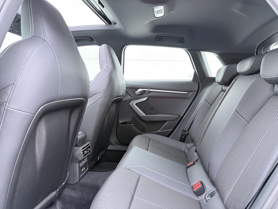 Audi A3 Sportback 35 TFSI S-line