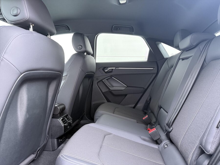 Audi Q3 Sportback 45 TFSIe S-line
