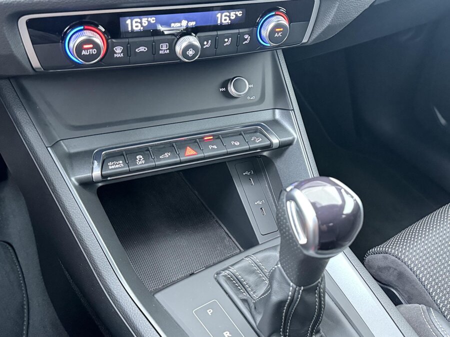 Audi Q3 Sportback 45 TFSIe S-line