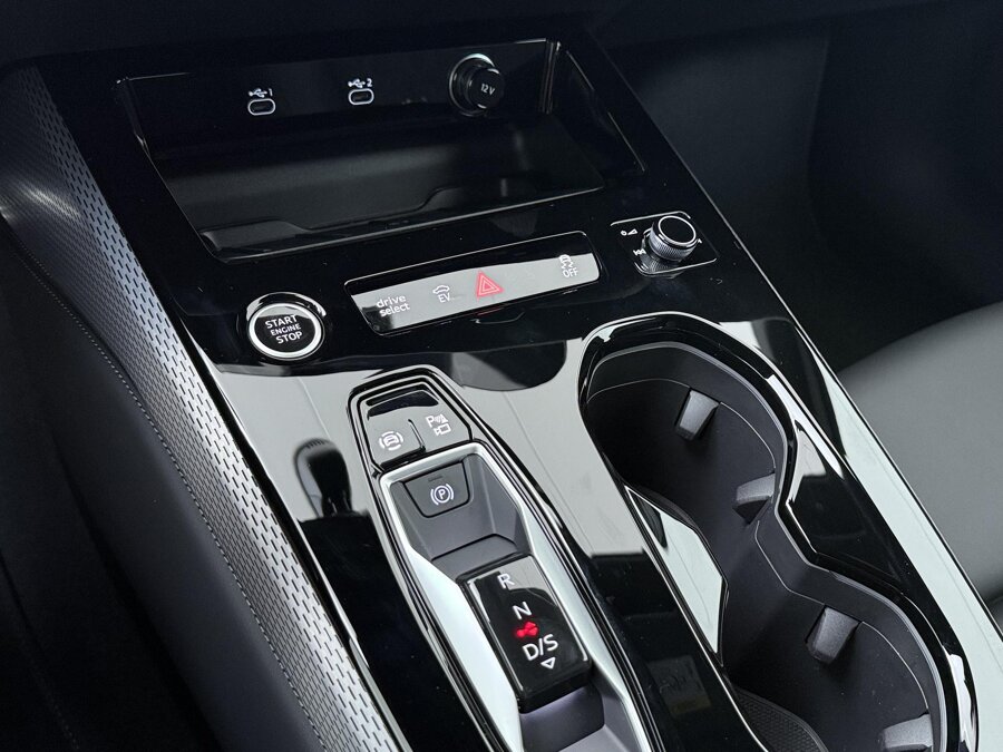Audi A5 Limousine S edition 2.0 e-hybrid 220 kW / 299 PK