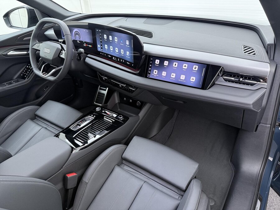 Audi Q6 Sportback e-tron S edition performance 100 Kwh 225 kW / 306 PK