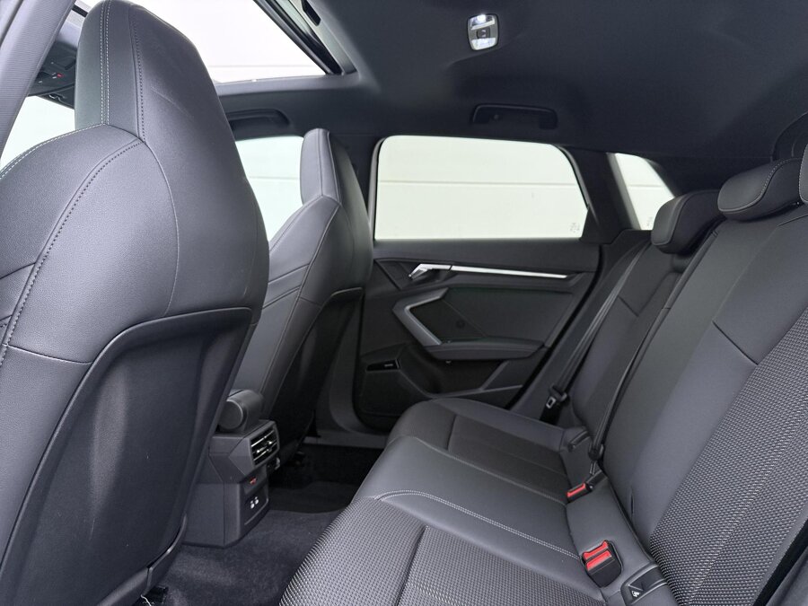 Audi A3 Sportback 30 TFSI S-line