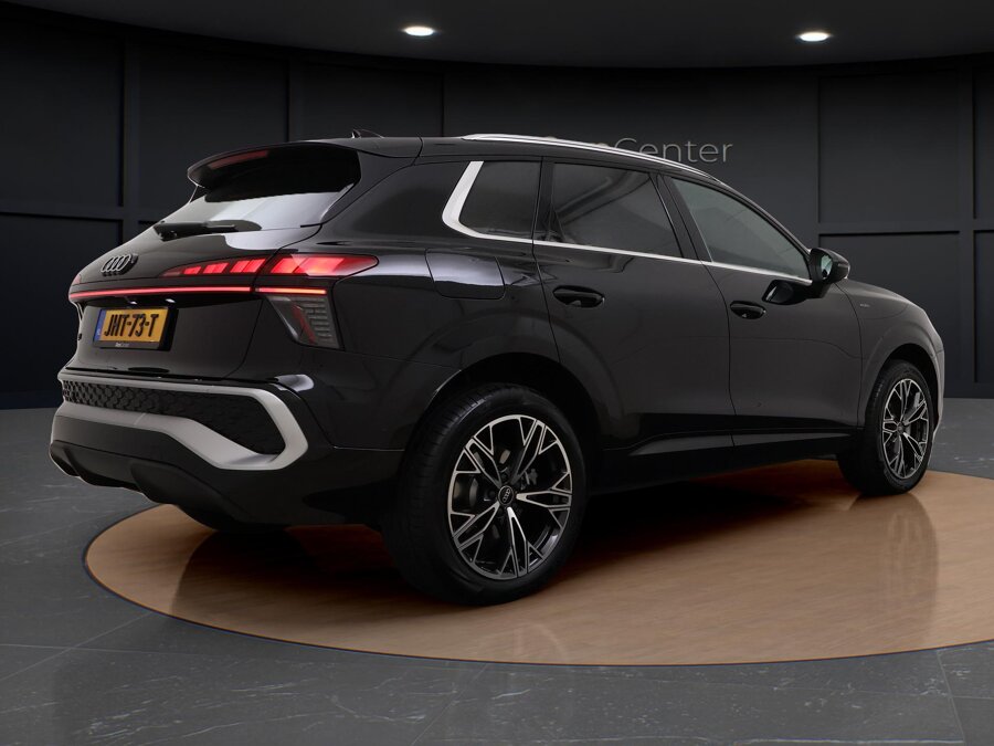 Audi Q3 1.5 272 PK e-Hybrid S-Line