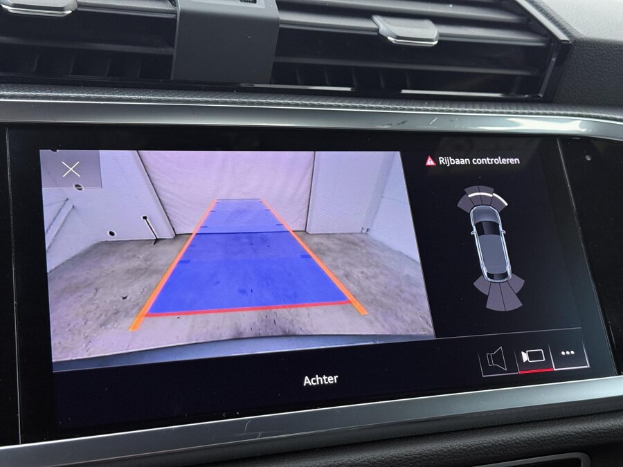 Audi Q3 Sportback 45 TFSIe S-line