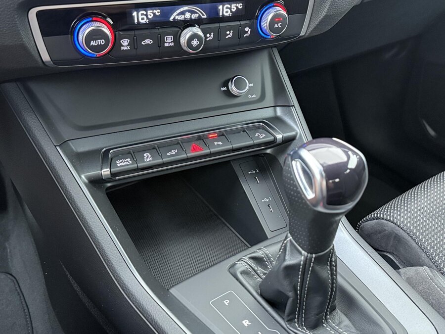 Audi Q3 Sportback 45 TFSIe S-line