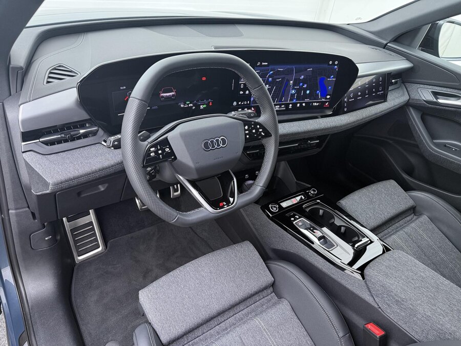 Audi Q6 e-tron S-line 83Kwh 185 kW / 252 PK