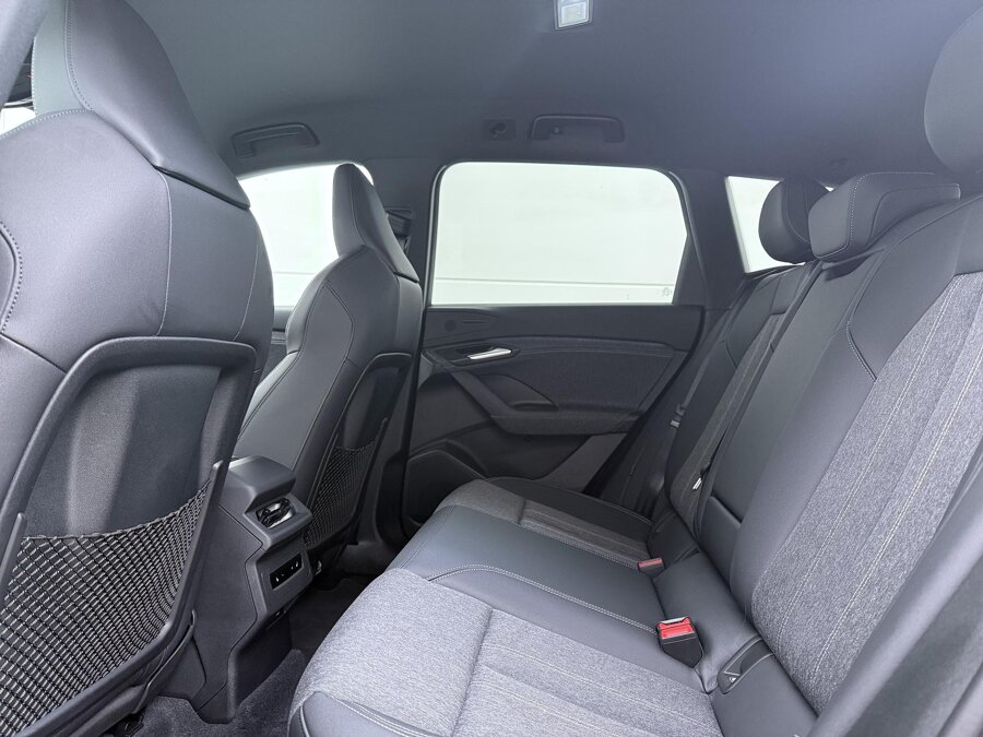 Audi Q6 e-tron S-line 83Kwh 185 kW / 252 PK