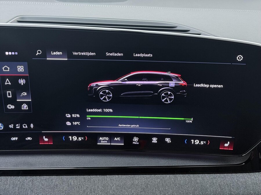 Audi Q6 e-tron S-line 83Kwh 185 kW / 252 PK