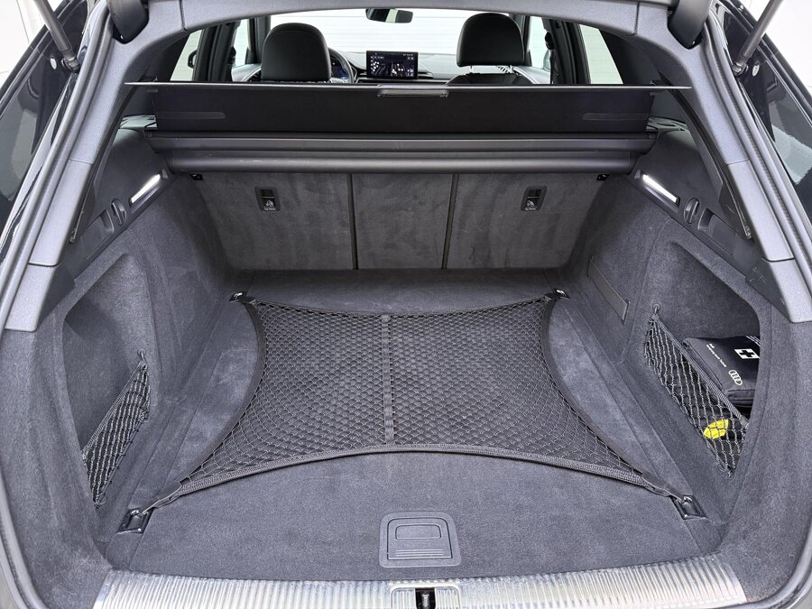 Audi A4 Avant 35 TFSI S-line