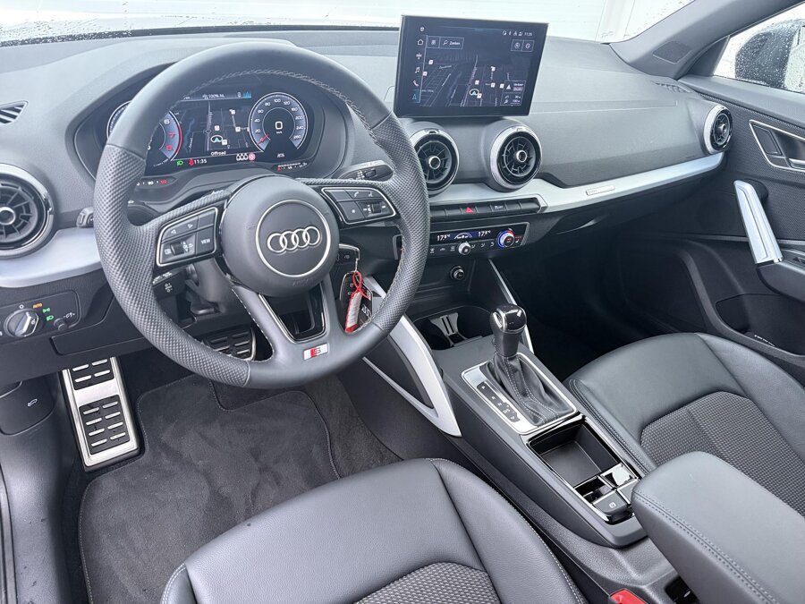 Audi Q2 35 TFSI S-line