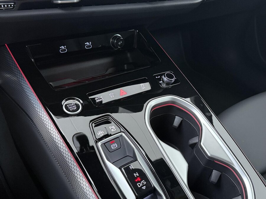Audi A6 Avant 367 PK e-hybrid S Edition
