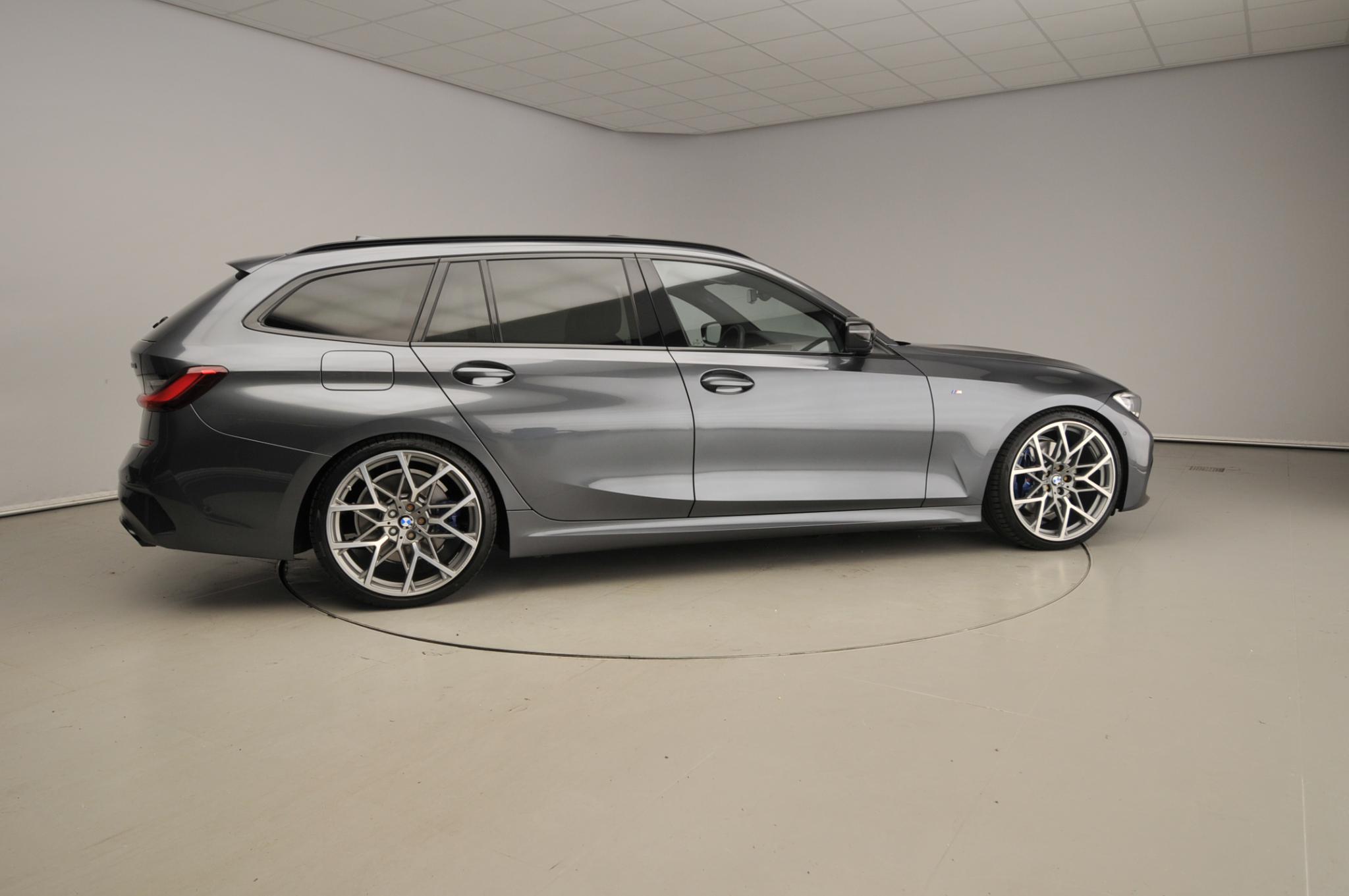 BMW 3 Serie Touring M340i xDrive - Afbeelding 2