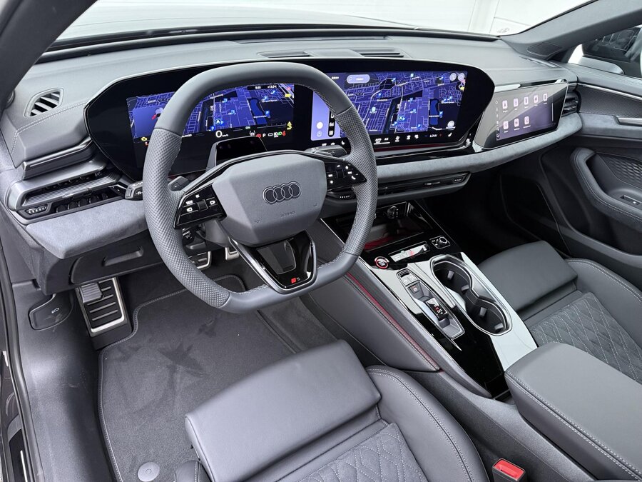 Audi A6 Limousine S edition 2.0 e-hybrid 220 kW / 299 PK