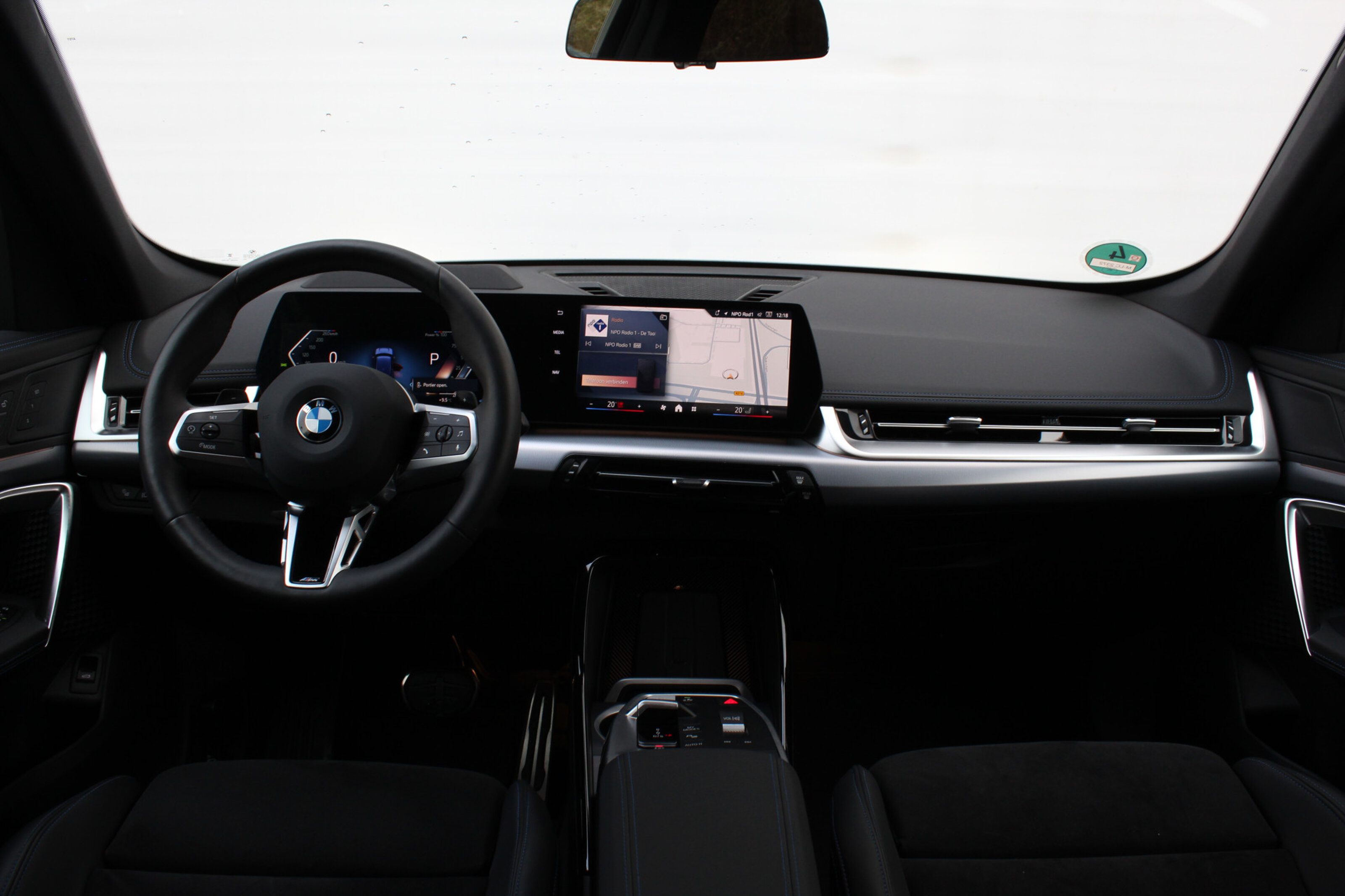 BMW X1 6