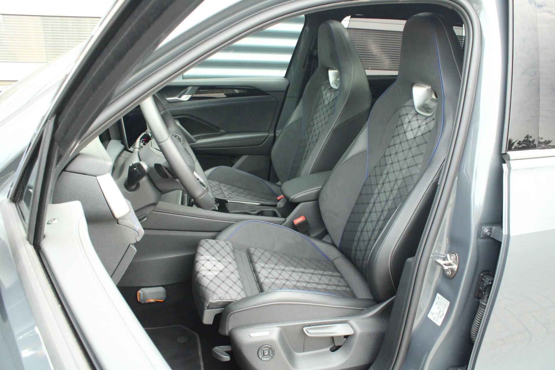 Volkswagen Tayron 1.5 eHybrid 272pk DSG R-Line Edition - Afbeelding 4