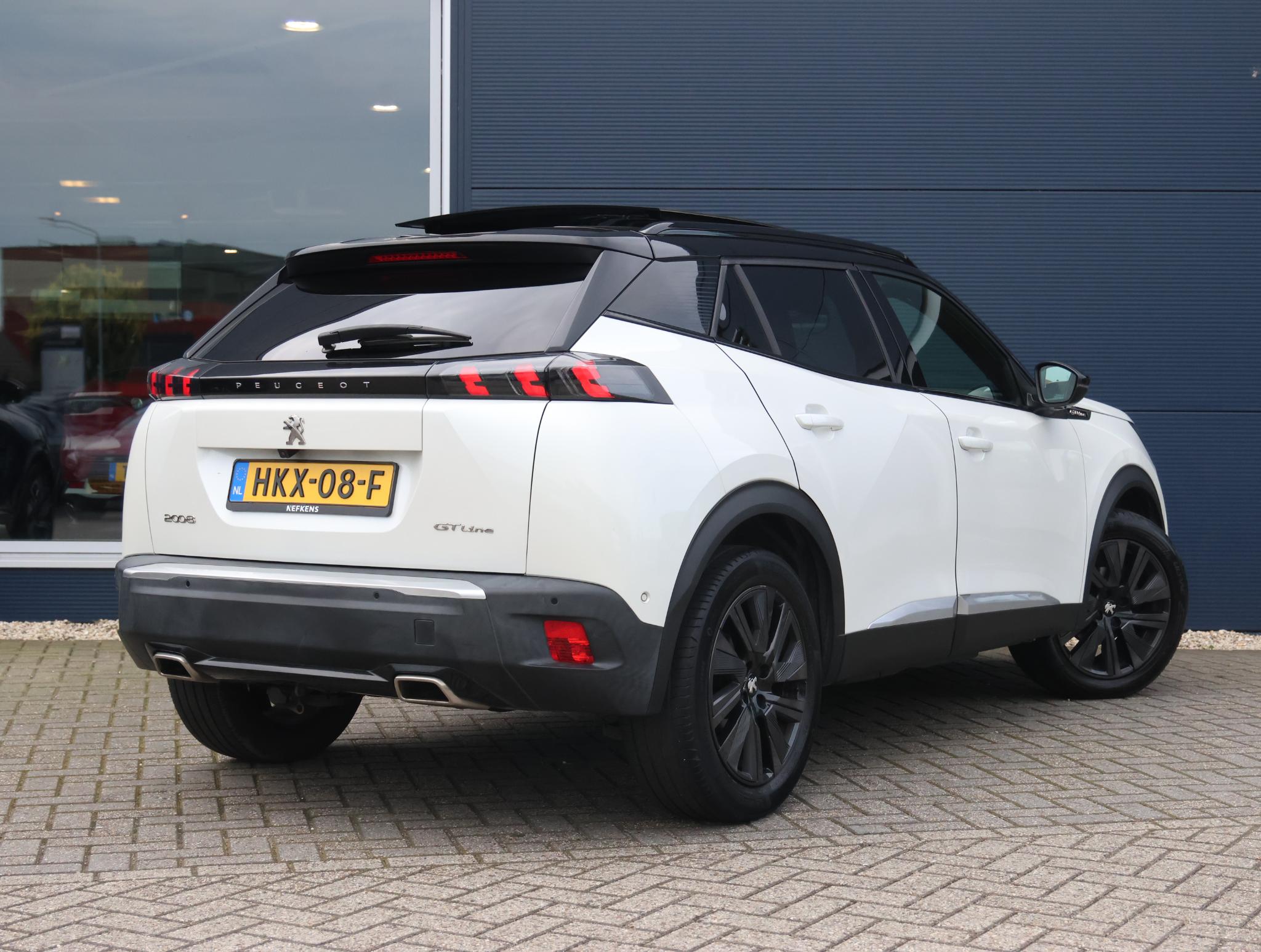 Peugeot 2008 1.2 130pk Automaat GT-Line - Afbeelding 3