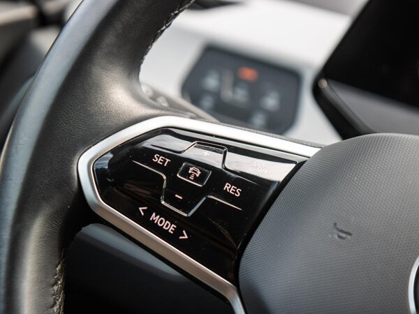 cruise control adaptief met Stop&Go cruise control adaptief met Stop&Go