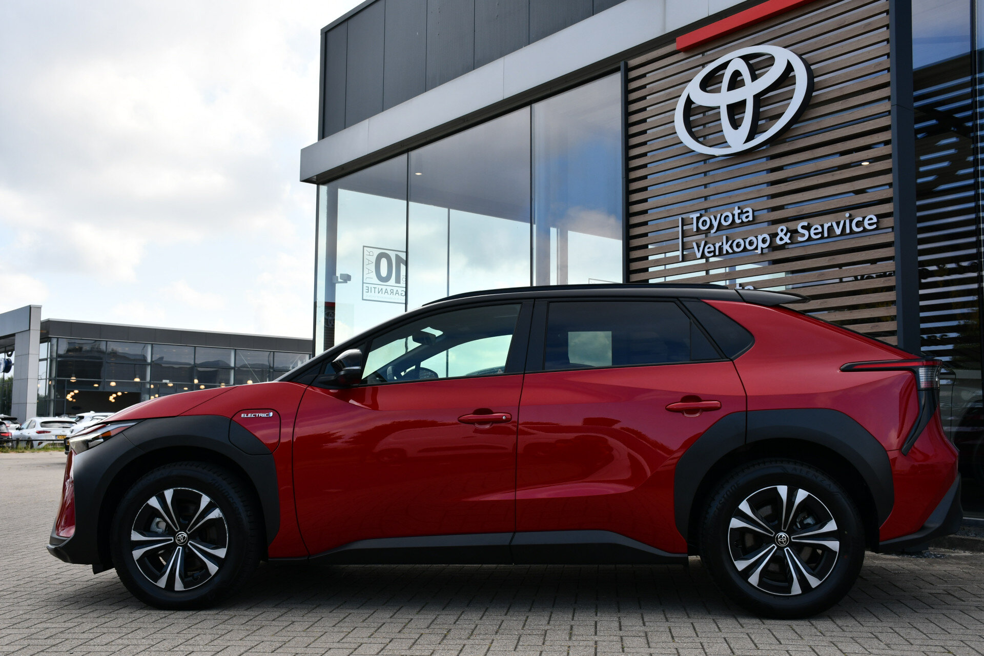 Toyota bZ4X Dynamic Bi-Tone + Panoramisch dak 71 kWh 204pk - Afbeelding 5