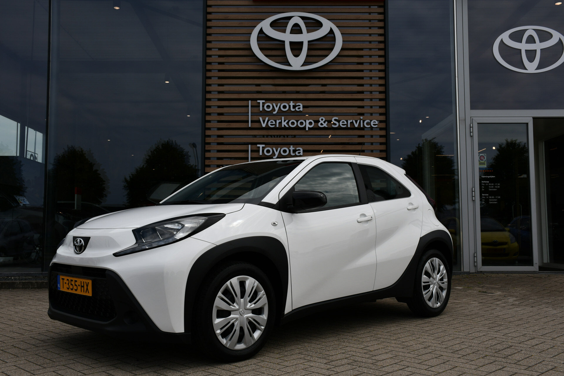 Toyota Aygo X 1.0 VVT-i MT Play 5-deurs 72pk