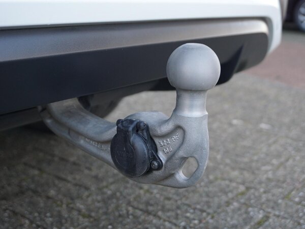 trekhaak elektrisch uitklapbaar