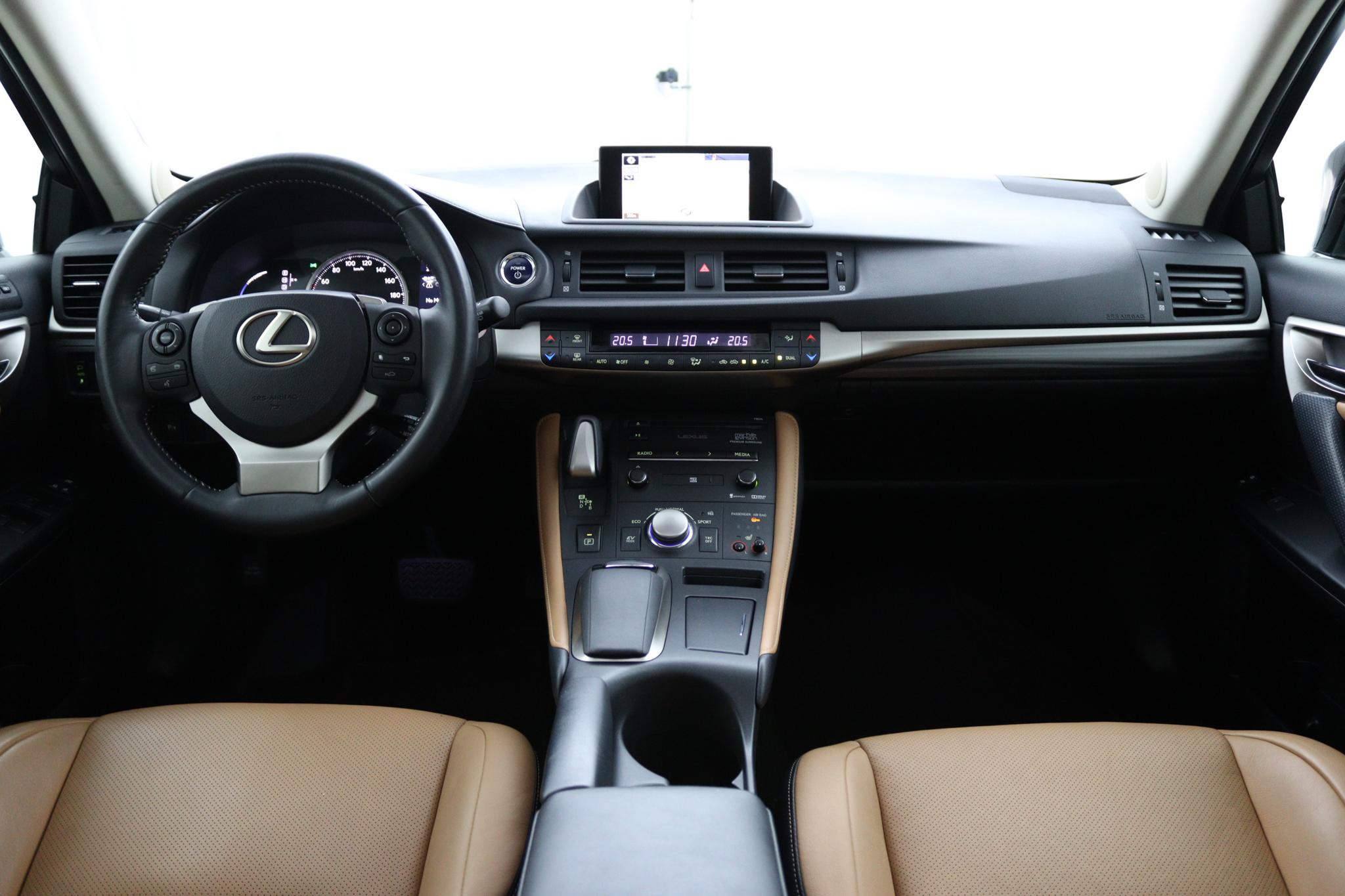 Lexus CT 200h Luxury Line - Afbeelding 4