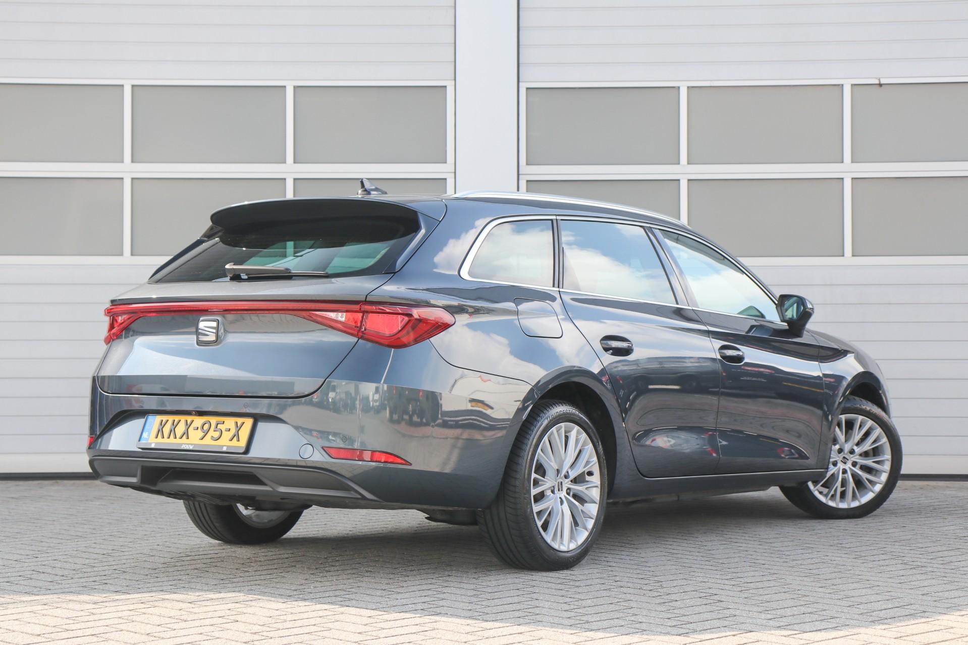 SEAT León