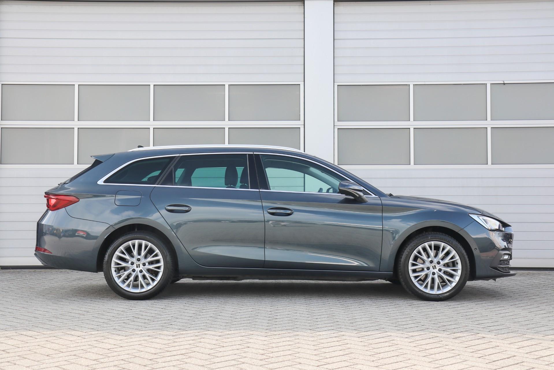 SEAT León