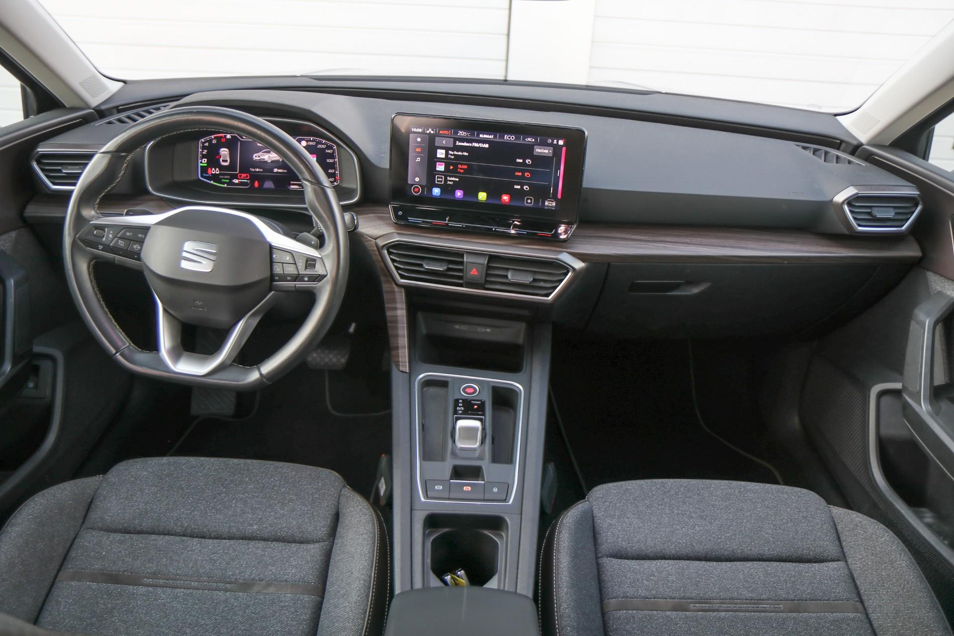 SEAT León